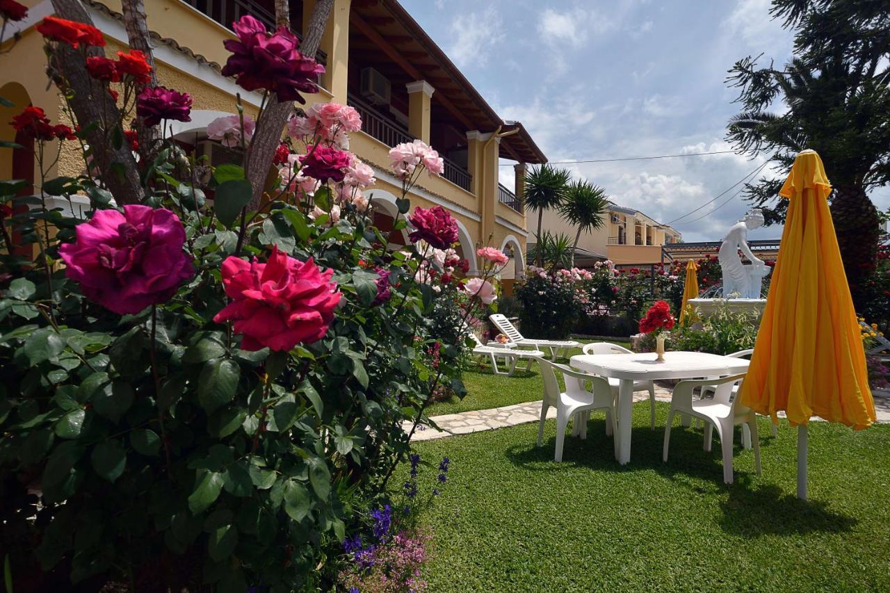Eleni Apartments Roda  Esterno foto